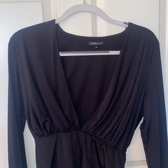 Never worn deep V-neck bodysuit - Picture 2 of 2